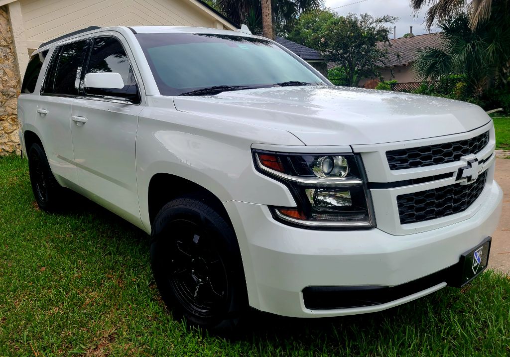 2018 Chevrolet Tahoe LS's photo