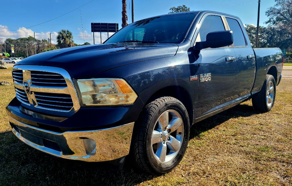 2015 RAM Ram 1500 Pickup Big Horn/Lone Star's photo